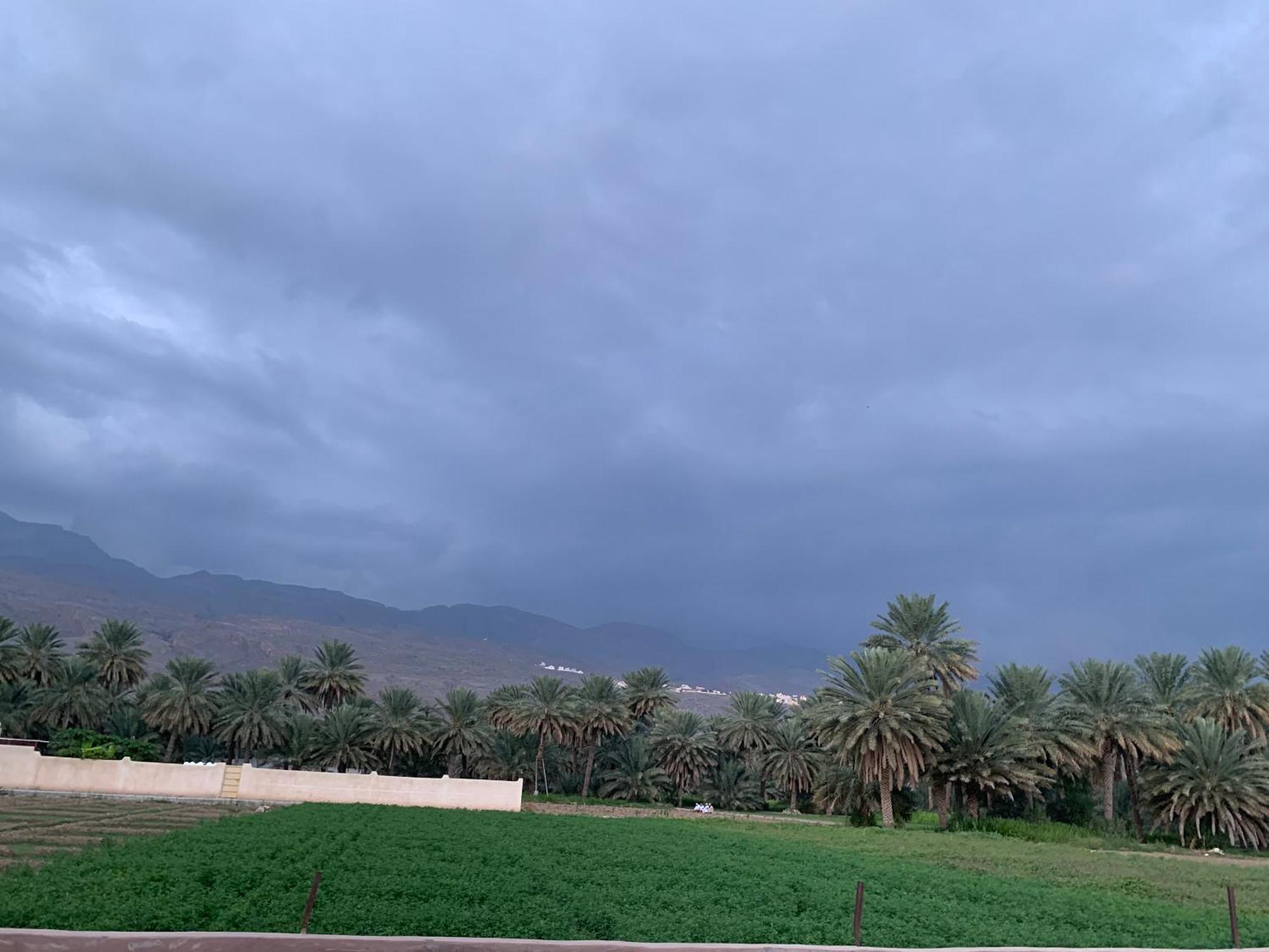 بيت نُزل السلام Bait Salam Inn Al Ḩamrāʼ Екстериор снимка